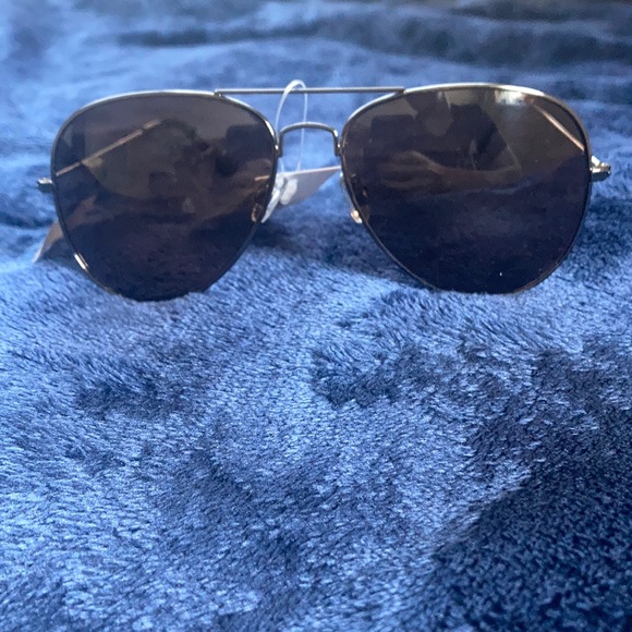 Banana Republic Other - Banana Republic Aviator Sunglasses